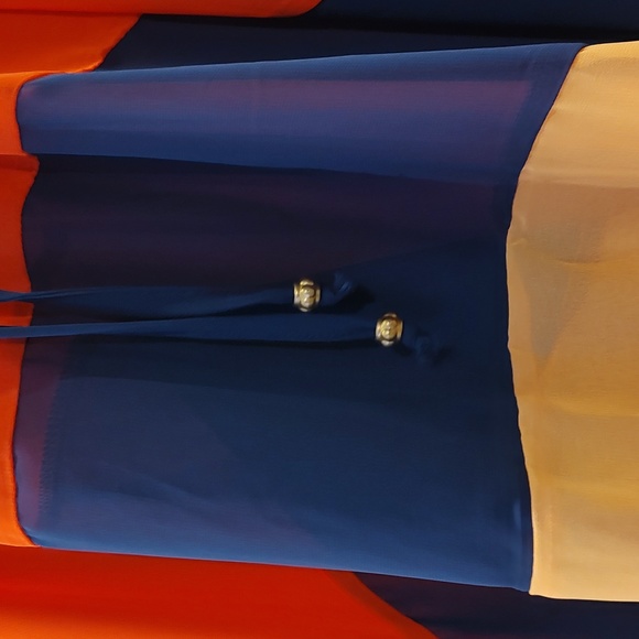 Women's lined sleeveless peach dress by A-List. Size Small - Picture 5 of 13